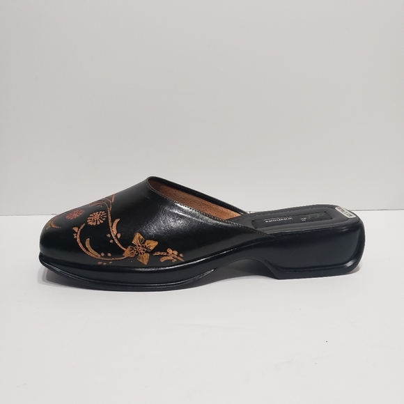 Washoes Shoes Washoes Womens Leather Slippers 9 Poshmark